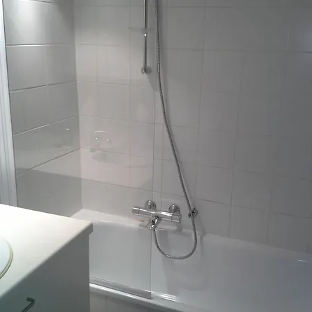 Private, Cozy 20 Min Brussels