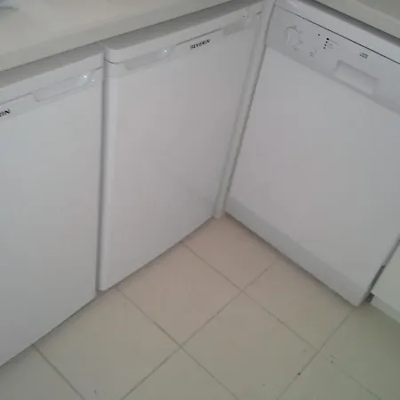 Private, Cozy 20 Min Brussels Apartament